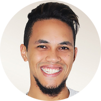 Travis S DMM英会話講師