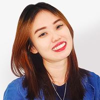 エリス講師プロフィール写真