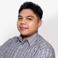 ソヴ講師プロフィール写真