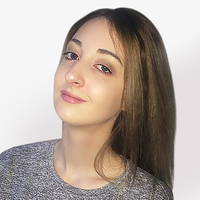 ティナティン講師プロフィール写真