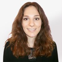 ティカーナ講師プロフィール写真