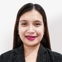 ヘルニー講師プロフィール写真