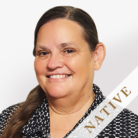 ネリダ講師プロフィール写真