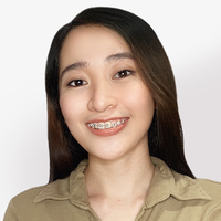 ライラ講師プロフィール写真