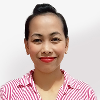 レスリー講師プロフィール写真