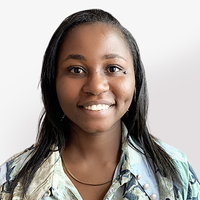 リンダ講師プロフィール写真