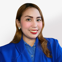 トリシア講師プロフィール写真