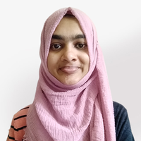 ナザー講師プロフィール写真