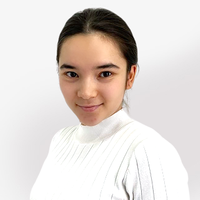 ルーシー講師プロフィール写真