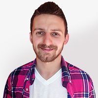 サーシャ講師プロフィール写真