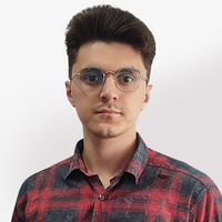 サラール講師プロフィール写真