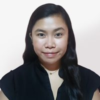 エリカ講師プロフィール写真