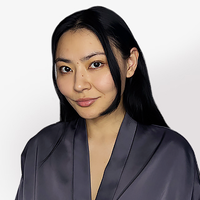 ナゼルケ講師プロフィール写真