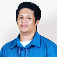 クリス講師プロフィール写真