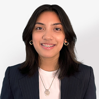 リー講師プロフィール写真